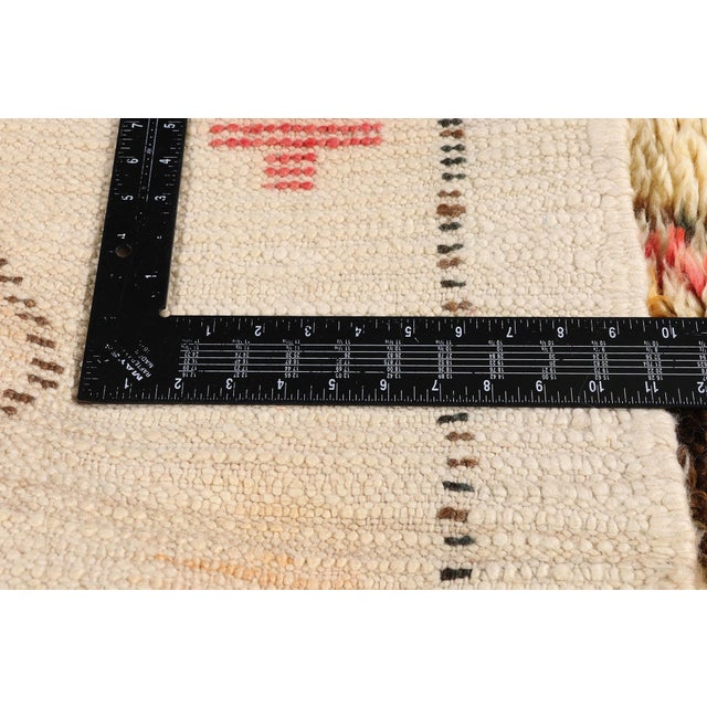 Textile Vintage Azilal Moroccan Rug, 03'00 X 06'04 For Sale - Image 7 of 10