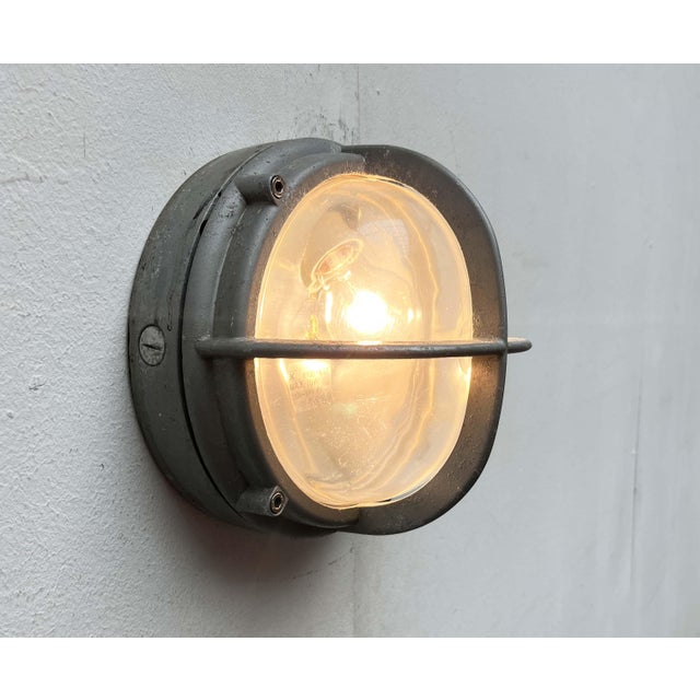 Louis Poulsen Mid-Century Modern Danish Outdoor Skot Wall Lamp in Metal by Lauritz Knudsen for Louis Poulsen, 1960s For Sale - Image 4 of 18