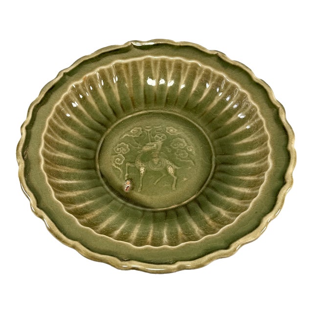 Antique Chinese Longquan Celadon Deer Motif Fluted Plate For Sale