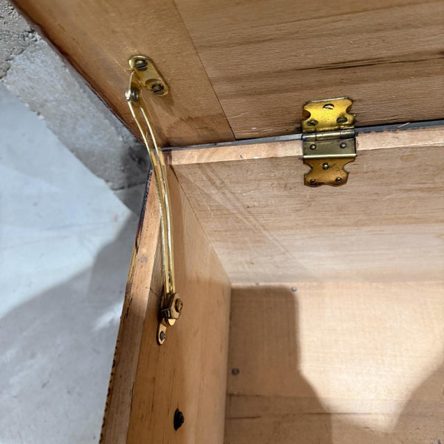 Vintage Woven Rattan or Wicker Storage Trunk Blanket Chest Mid Century For Sale - Image 13 of 15