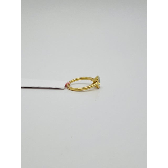 Gia White Diamond Cushion 1.50 Carat Solitaire Ring in 18k Yellow Gold, Size 6.5 For Sale - Image 4 of 9