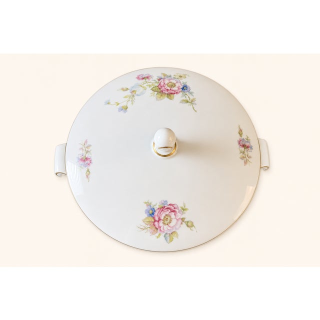 96-Pc Rosenthal Continental Classic Rose 2554-61 China Set Service for 12 For Sale - Image 10 of 17