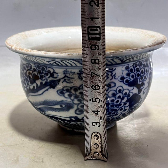 Blue and White Phoenix & Grape Porcelain Bowl, Chinoiserie Decor Basin For Sale - Image 9 of 9