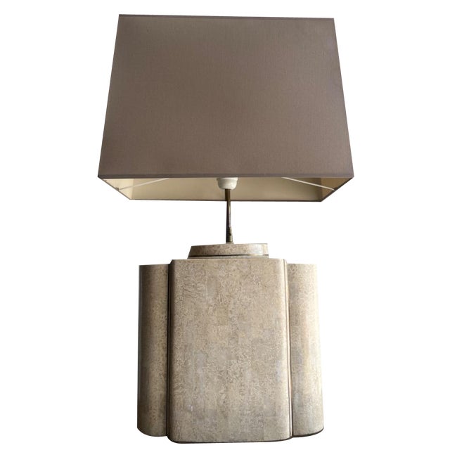 Architectural Table Lamps in Travertine and Brass in the style Maison Jansen, 1970s, Set of 2 For Sale