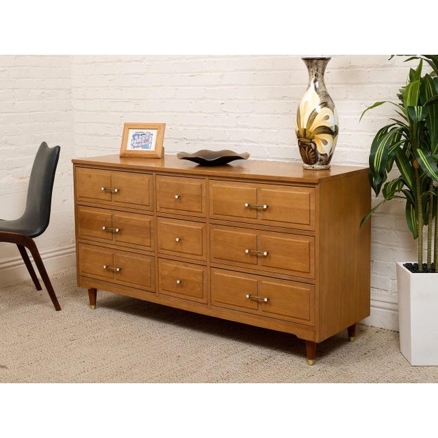 Who knew your dresser could look so good? Our Vintage collection of dressers and armories are the perfect fit for any...