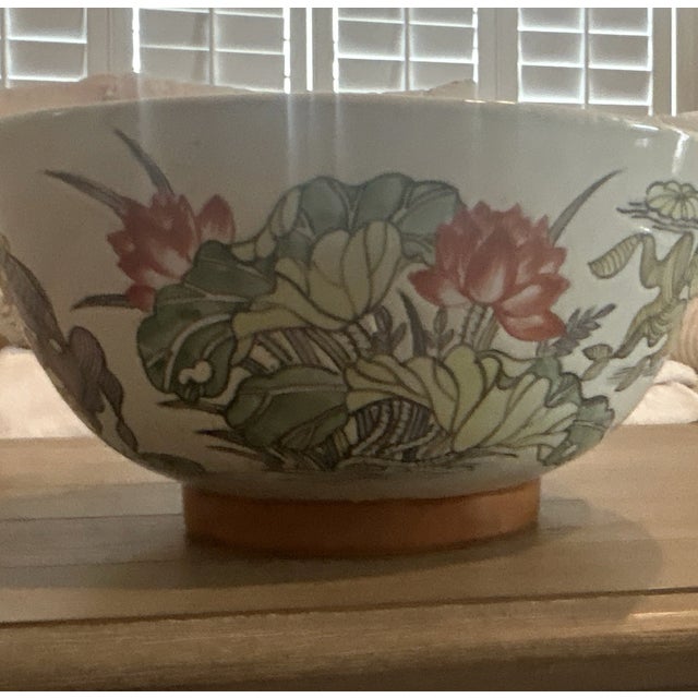Chinese Vintage Chinese Famille Rose Bowl For Sale - Image 3 of 4
