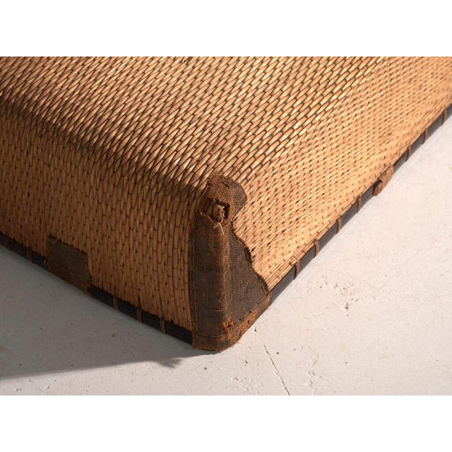 Vintage Kōri Trunk in Willow Wicker, Japan, 1920 For Sale - Image 3 of 12