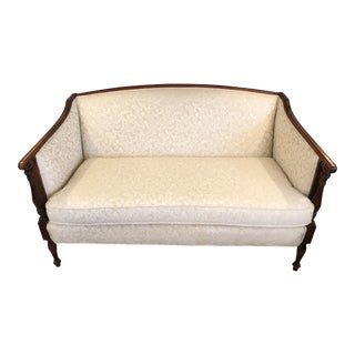 Sheraton Mahogany & Damask Settee Loveseat For Sale