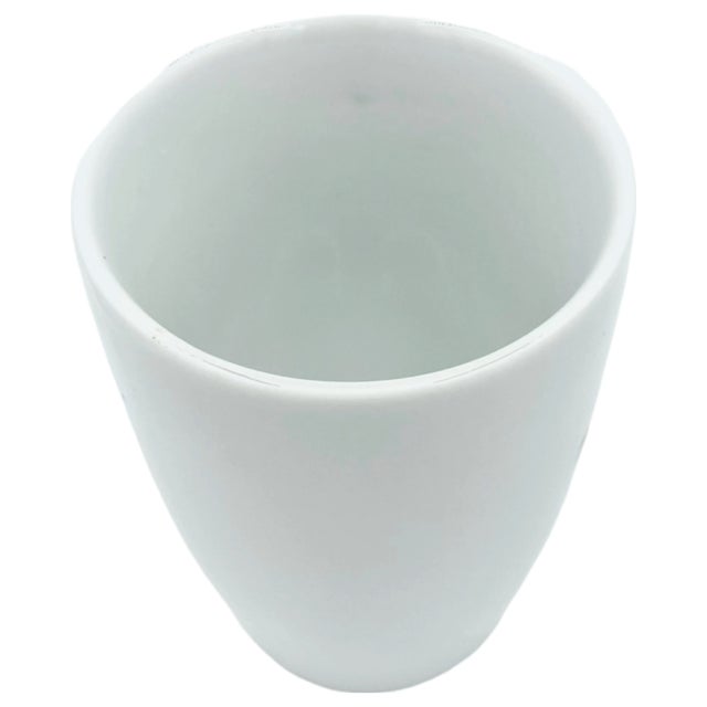 Mid 20th Century Vintage George v Four Seasons Hotel Paris France Porcelain Cup For Sale - Image 5 of 10