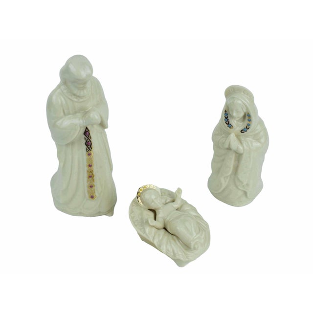 Traditional 1990's China Holy Family Nativity Set With Acrylic Star Jewels by Lenox Usa - 4 PCS For Sale - Image 3 of 11