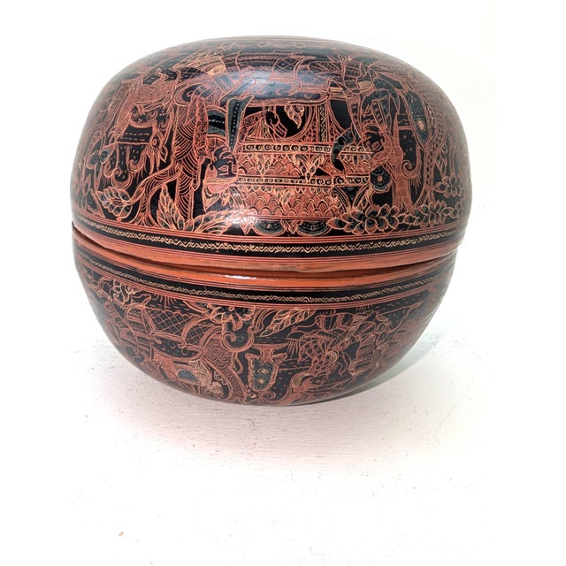 1960s Large Vintage Burmese Lacquer Ball Box, 1960 For Sale - Image 5 of 13