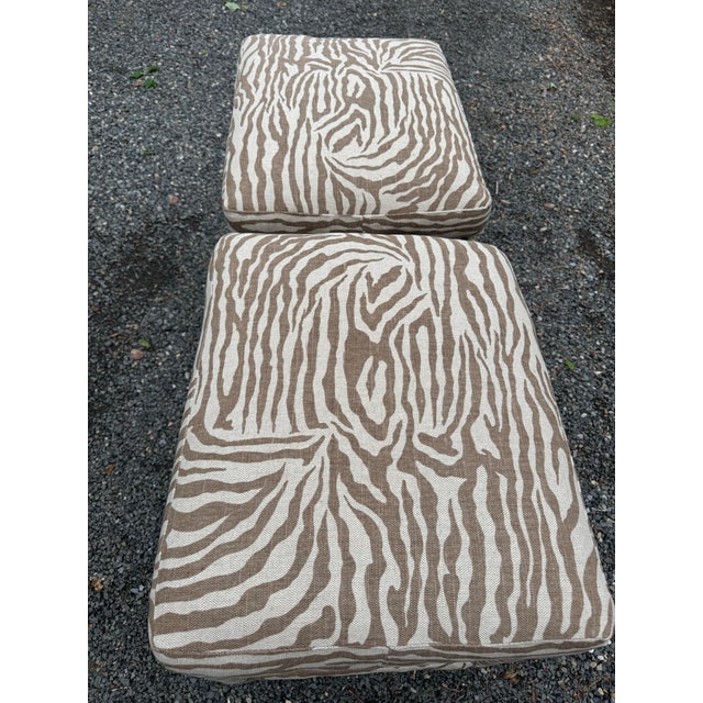 Handsome Pair of Vintage Thayer Coggin for Milo Baughman Ottomans (With Label) For Sale - Image 9 of 11