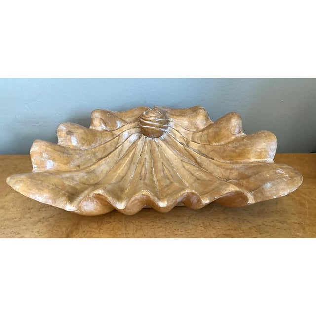 Mid-Century Modern Vintage Carved Wood Clam Shell- Shaped Bowl For Sale - Image 3 of 12