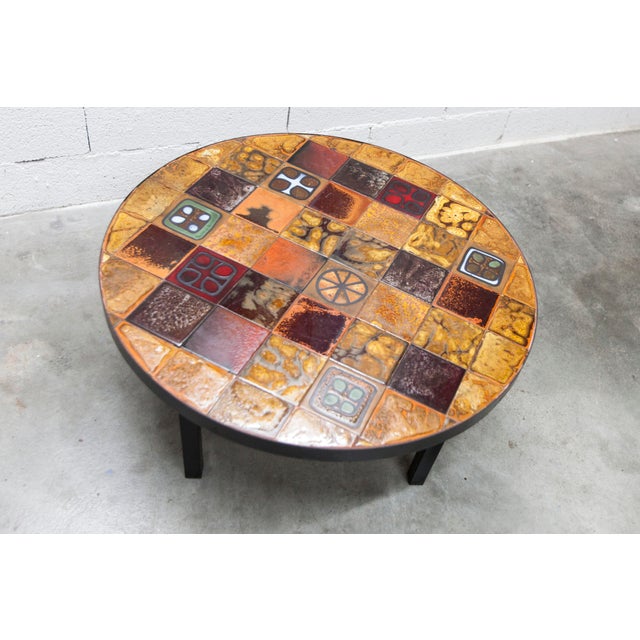 Industrial Round Ceramic Coffee Table attributed to Jean Gregorieff, 1960s For Sale - Image 3 of 15