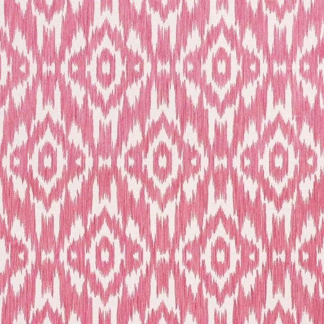 Sample - Schumacher Dorset Fabric in Azalea For Sale