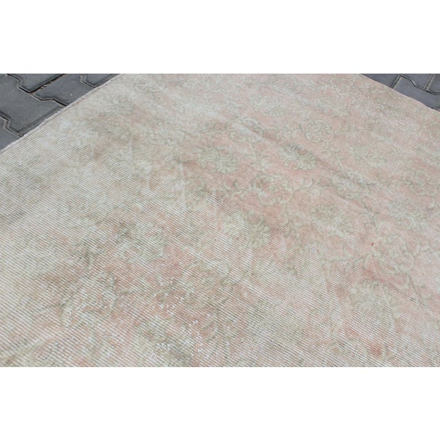 1960s Distressed Oushak Rug - 86"x 135" For Sale - Image 5 of 13
