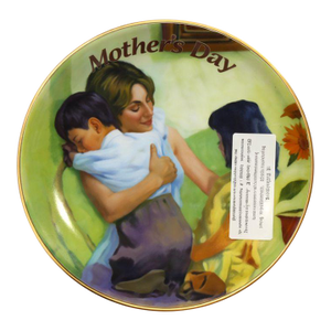 Avon Hispanic Mothers Day Plate "Place in the Heart" New Boxed 2007