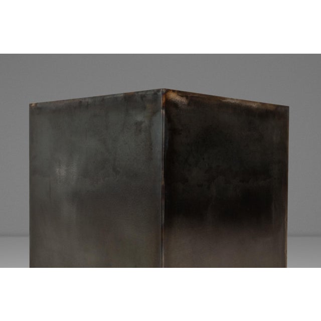Set of Two (2) Mid-Century Modern Industrial Brutalist Cubes / End Tables / Pedestals in Patinaed Metal, Usa, C. 1970s For Sale - Image 11 of 17