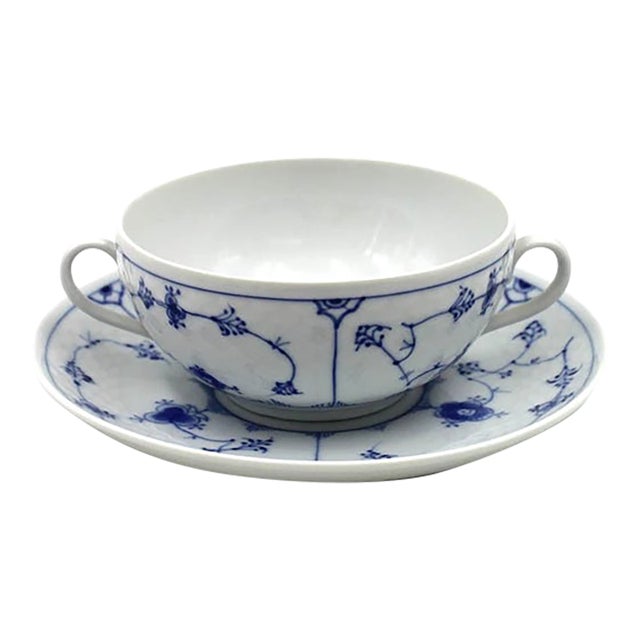 Vintage Bing & Grondahl Copenhagen Porcelain Blue Traditional Cream Soup & Saucer For Sale
