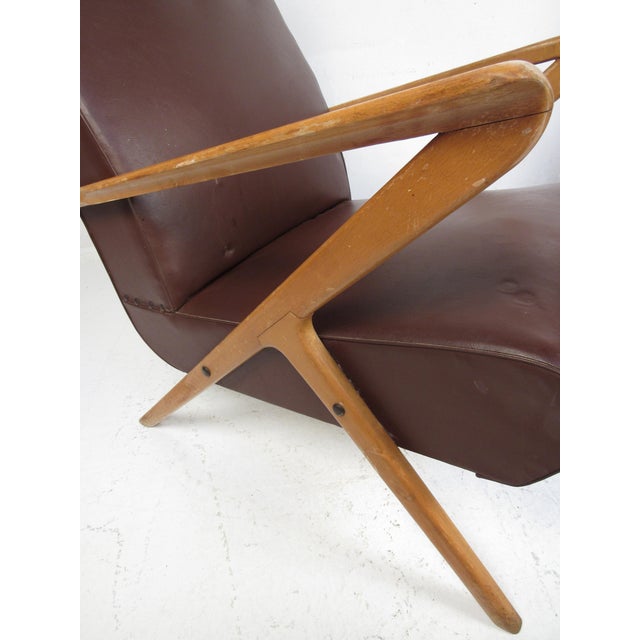 1970s Pair of Mid-Century Italian Lounge Chairs For Sale - Image 10 of 12