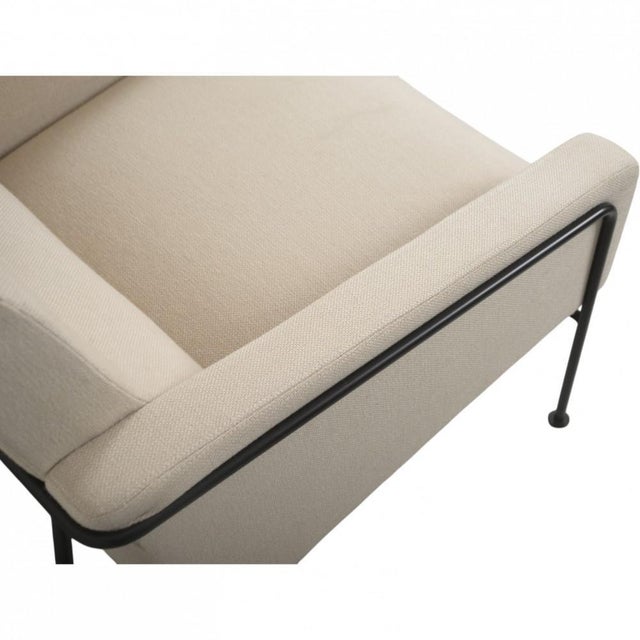 3301 Airport Chair in Beige Fabric by Arne Jacobsen, 1970s For Sale - Image 9 of 18