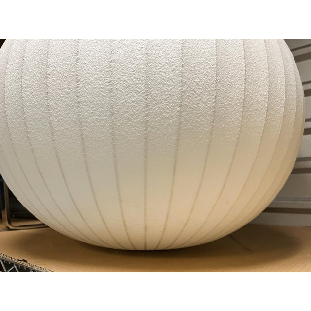 Cream 1950s Mid-Century Modern Globe Bubble Pendants by George Nelson - A Pair For Sale - Image 8 of 10