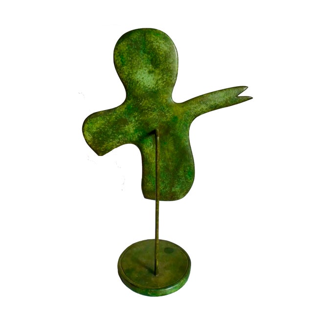 Numbered sculpture piece, 1/8 copies This piece has an attribution mark, I am sure that it is completely authentic and...