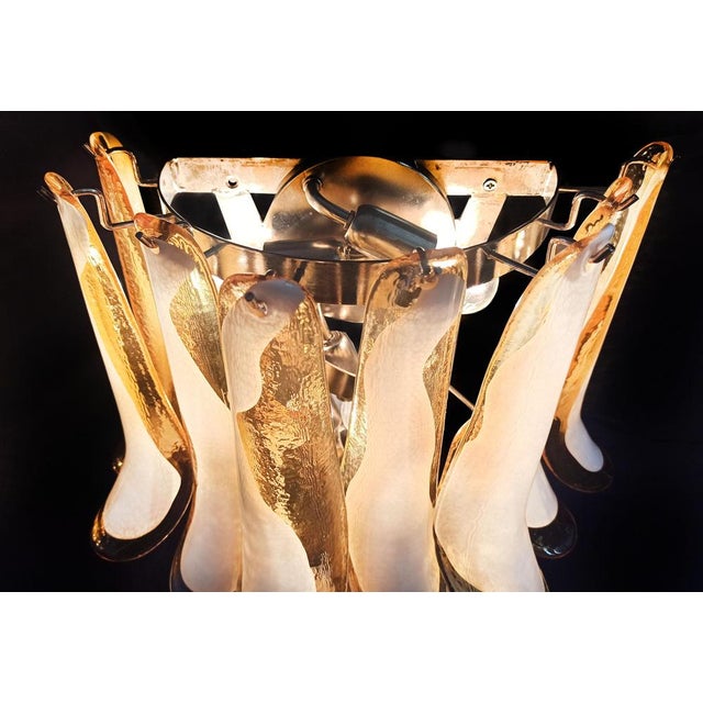 Glass Vintage Italian Murano Wall Lights with 16 Caramel and Lattimo Glass Petals, 1979, Set of 2 For Sale - Image 7 of 16