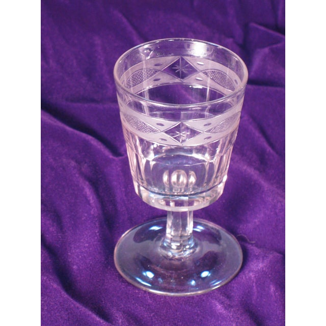 Clear Wine or Rummer Glass Early 19th C. Irish, Engraved Star & Hatch Pattern, Cork Glass Co. For Sale - Image 9 of 9