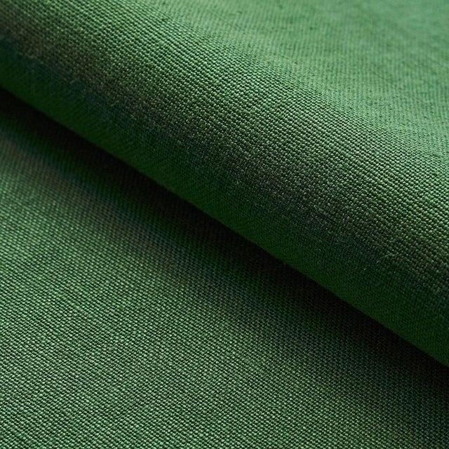 Sample - Schumacher Piet Performance Linen Fabric in Grass For Sale