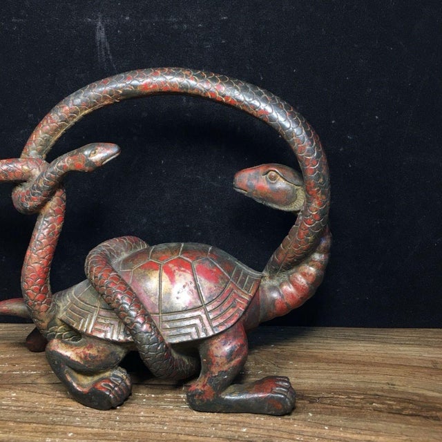 Traditional Antique Bronze Dark Warrior Turtle & Snake Sculpture – 10.6" Xuanwu Mythical Beast For Sale - Image 3 of 9
