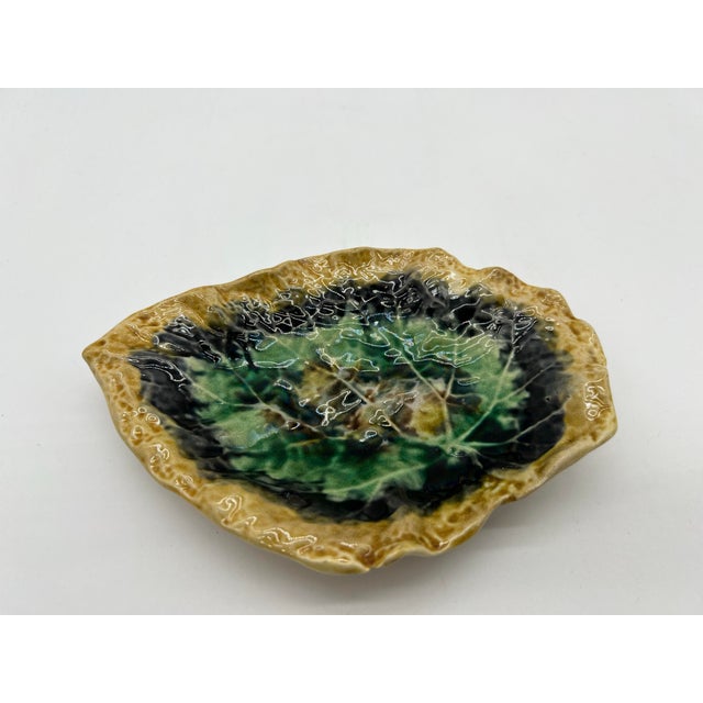 Victorian Antique English Majolica Leaf Shaped Dish Brown and Green Color, Circa 1880 For Sale - Image 3 of 8