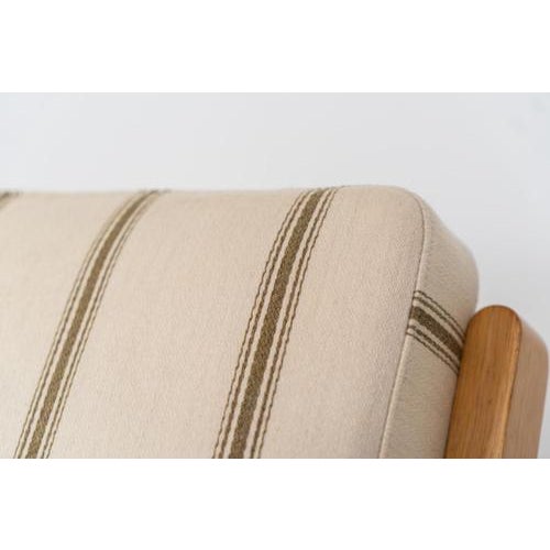 Brown Early GE-290 Lounge Chairs by Hans J. Wegner, Set of 2 For Sale - Image 8 of 12