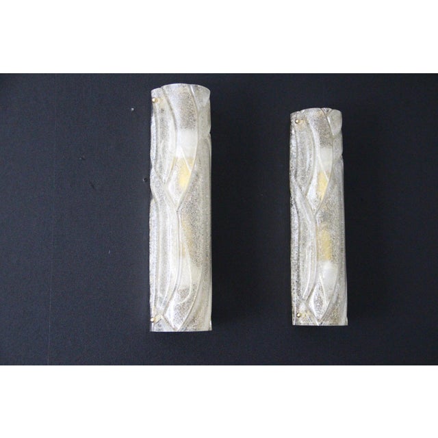 White Textured Murano Glass Draped Wall Lights in the style of Mazzega, 2000s, Set of 2 For Sale - Image 9 of 16