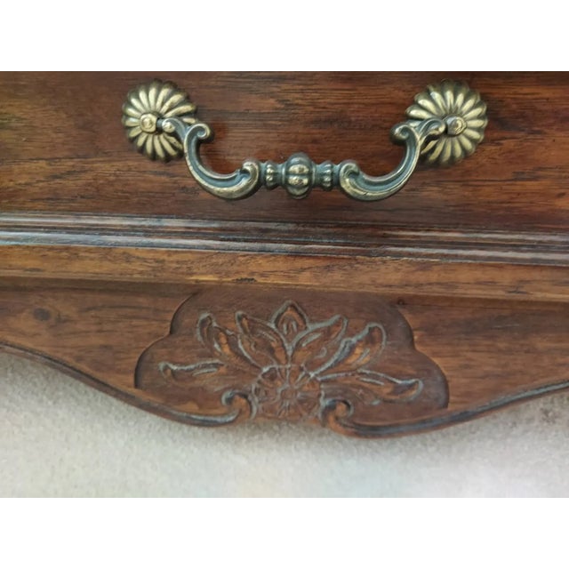 Pair of Thomasville Country French Nightstands For Sale - Image 4 of 6