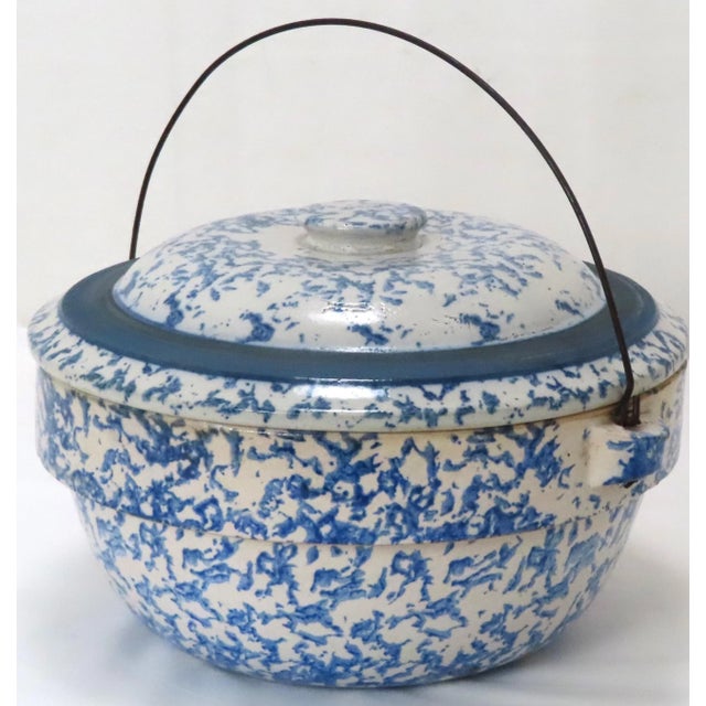 American Antique American Blue Spongeware Decorated Stoneware Dutch Oven Cooker With Lid & Handle For Sale - Image 3 of 13