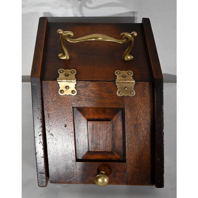 Small Antique Oak Coal Bin, England, 1900s For Sale - Image 6 of 15