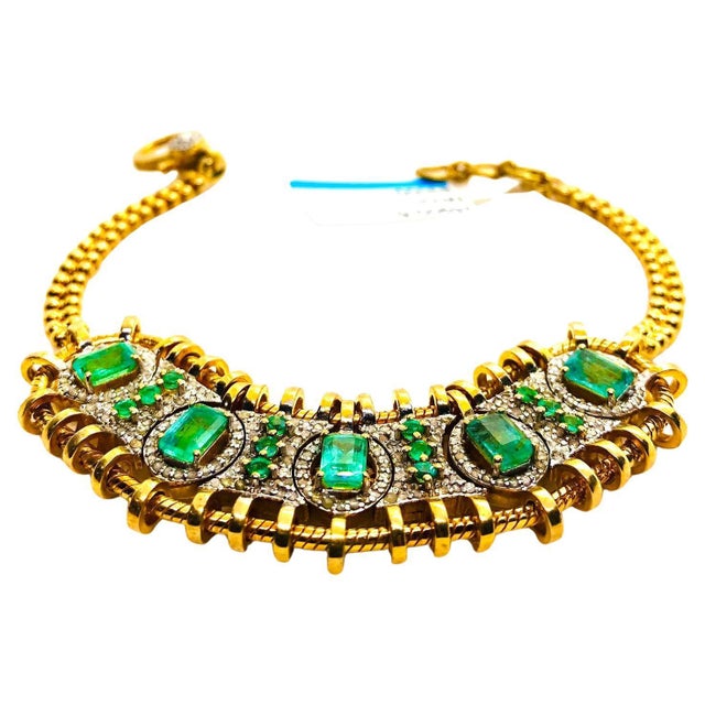 Bochic “Vintage Retro” Natural Emeralds & Diamonds Set In 18K Gold & Silver For Sale - Image 9 of 16