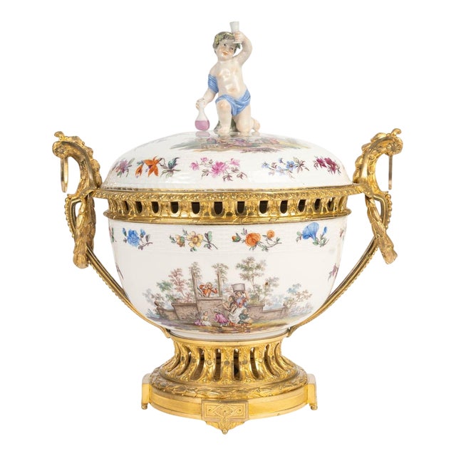 Napoleon II Porcelain Perfume Burner, Berlin, 19th Century For Sale