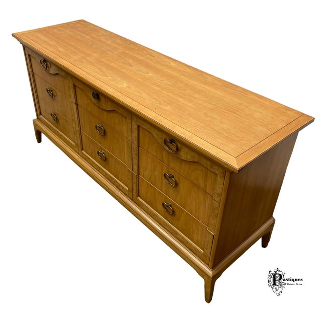 Vintage Thomasville Mid Century Style Cherry & Burl Wood Dresser Chairish