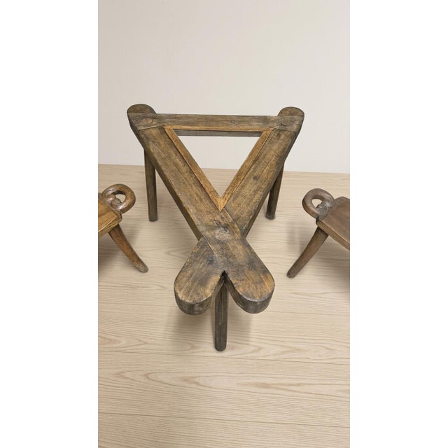 Vintage Sculptural Wooden Table and Two Chairs with Hand-Carved Loop Backrests, 1940s, Set of 3 For Sale - Image 6 of 18