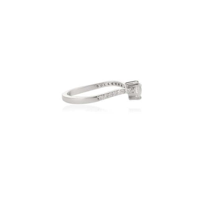 18k Gold Romantic Heart Cut Diamond Promise Ring Gift for Her Size 7 For Sale In New York - Image 6 of 12