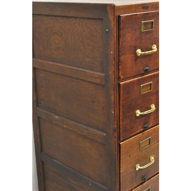 1900 - 1909 Early 1900s Antique Shaw Walker Quarter Sawn Oak 4 Drawer Arts & Crafts Office File Cabinet For Sale - Image 5 of 12