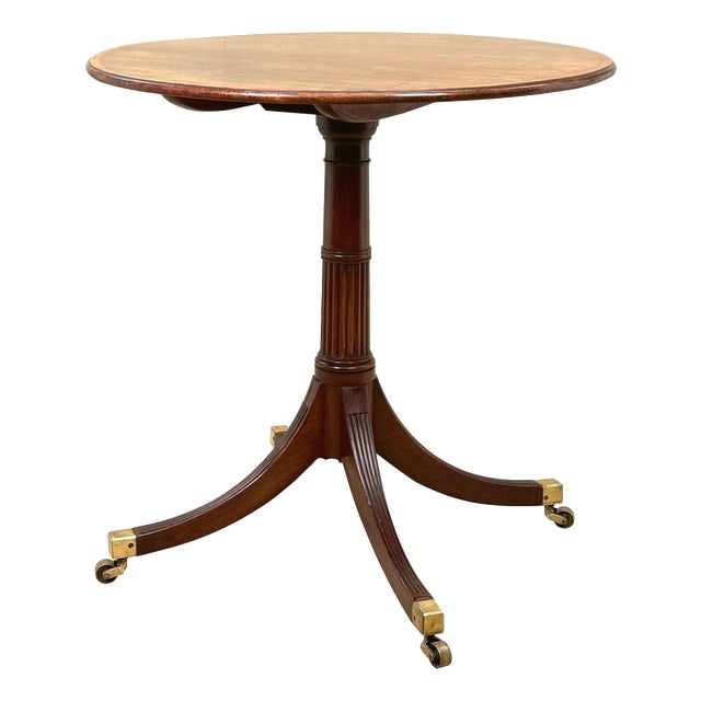 18th Century George III Mahogany Circular Lamp Table, 1790 For Sale