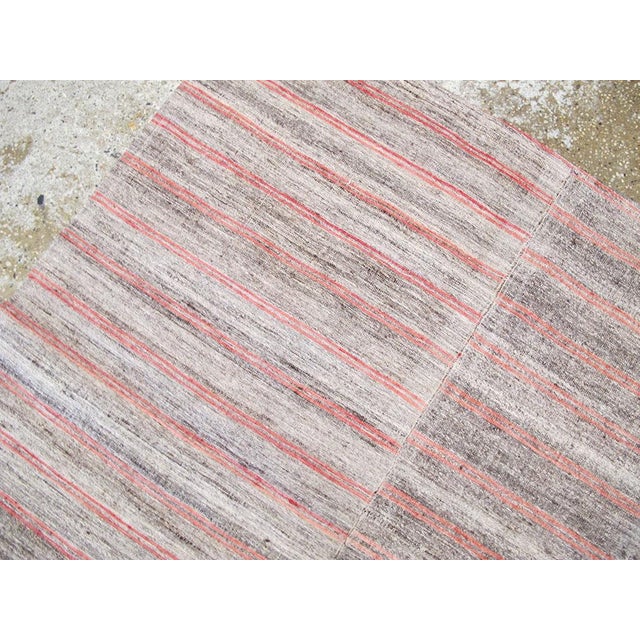 Light Gray Galerie Shabab Collection Mid-20th Century Handmade Turkish Flat-Weave Kilim Accent Carpet For Sale - Image 8 of 10