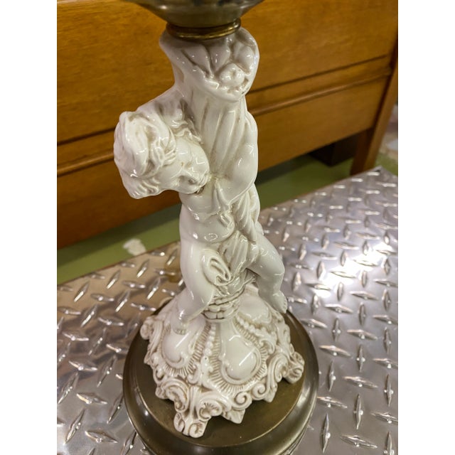 Figurative 1950s Brass and Porcelain Cherub Lamp For Sale - Image 3 of 8