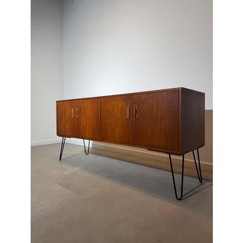 Wood Hairpin Sideboard in Teak from G-Plan For Sale - Image 7 of 7