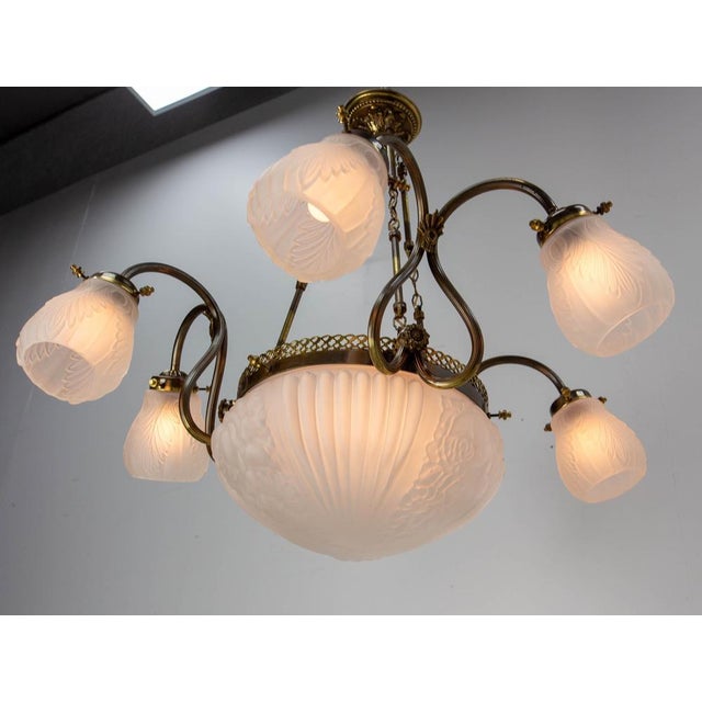 French Art Deco Chandelier in Frozen Glass and Brass, 1930 For Sale - Image 13 of 18