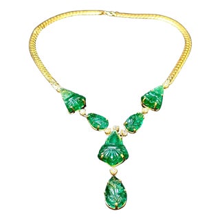115 Ct Natural Carved Drop Emerald & 4 Ct Diamond Necklace 18 Kt Gold Necklace For Sale