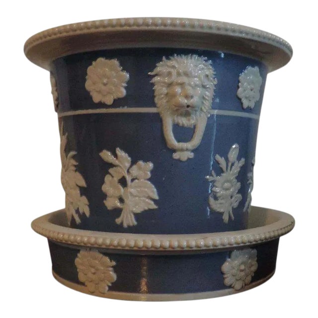 Early 19th Century English Neoclassical Spode Sprigged Flower Root Pot & Stand - 2 Pieces For Sale
